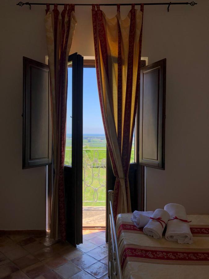 Agriturismo Donna Germana Ciro Marina Exterior photo